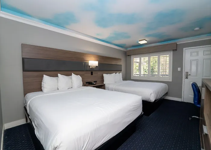 Hollywood Palms Inns & Suites Los Angeles