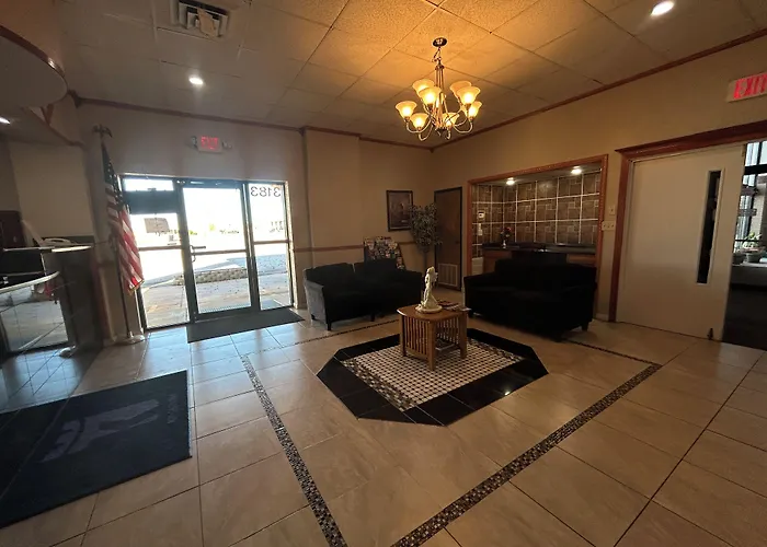 Knights Inn & Suites Emporia