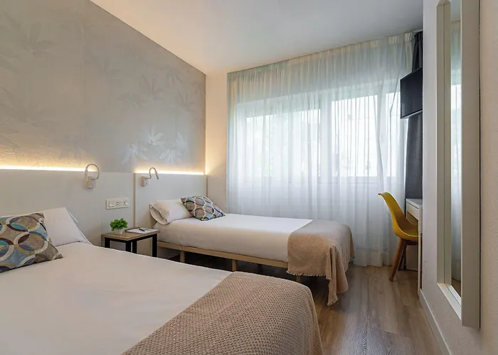 Hotel Iraipe Gorbea Auto Check-In Vitoria