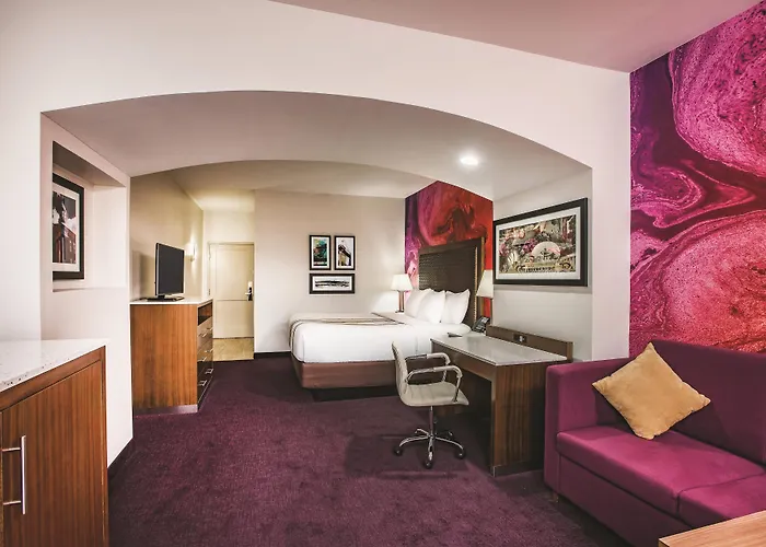 La Quinta By Wyndham Chambersburg Hotel