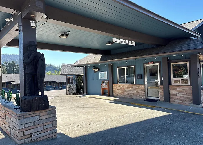 Lone Pine Motel Garberville