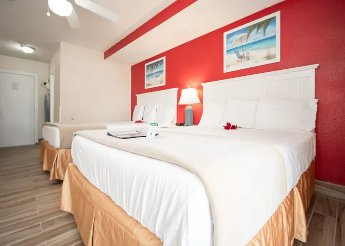 Island Sun Inn & Suites - Historic Venice & Beach Getaway