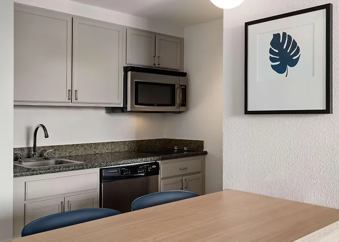 Homewood Suites By Hilton West Palm Beach