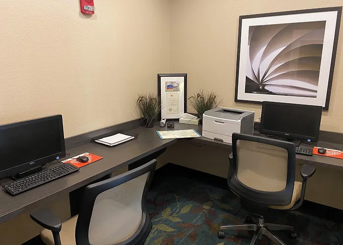 Candlewood Suites Bismarck