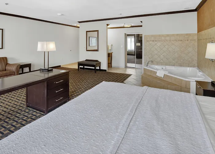 Hampton Inn & Suites Longview North