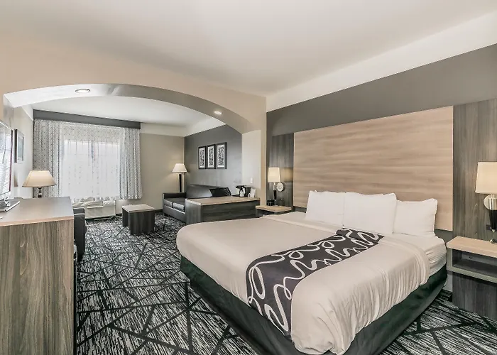 La Quinta By Wyndham Granbury