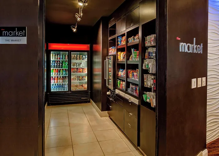 Courtyard By Marriott Midland