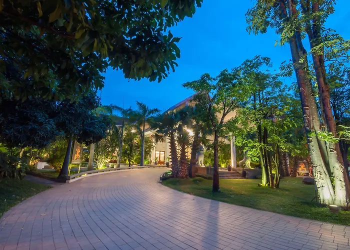 Borei Angkor Resort & Spa Siem Reap