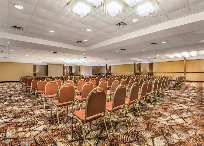 Lodge Of The Ozarks Branson