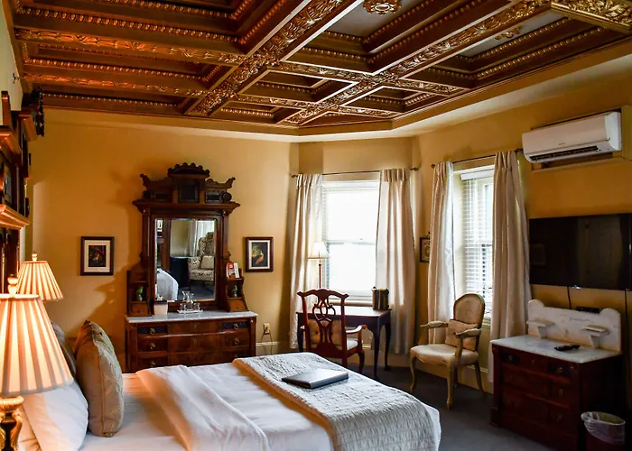 The Sayre Mansion Bed & Breakfast Bethlehem