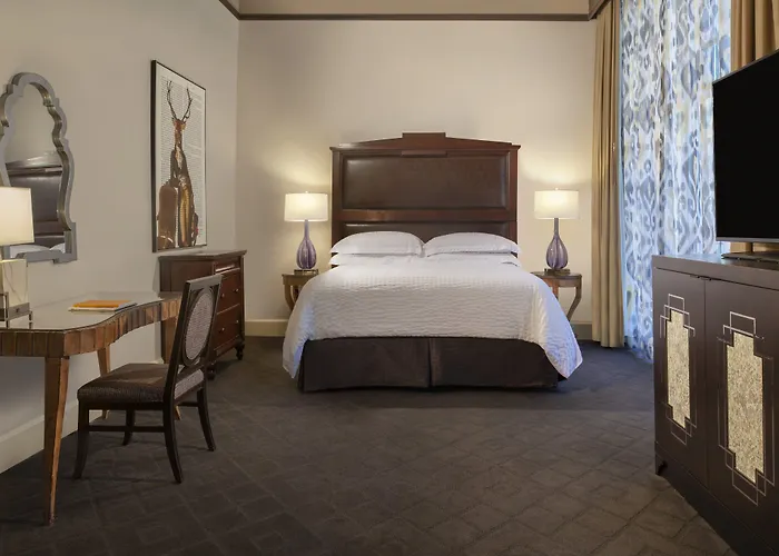 The Ashton Hotel
