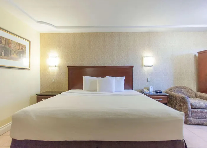 Days Inn By Wyndham Shenandoah The Woodlands