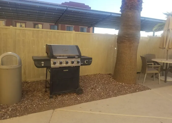 Comfort Inn & Suites North Tucson Marana Cortaro