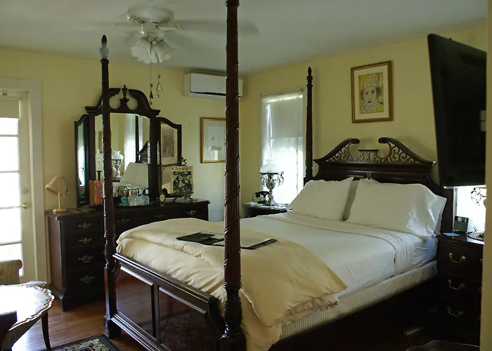 Sabal Palm House Bed And Breakfast Lake Worth Beach
