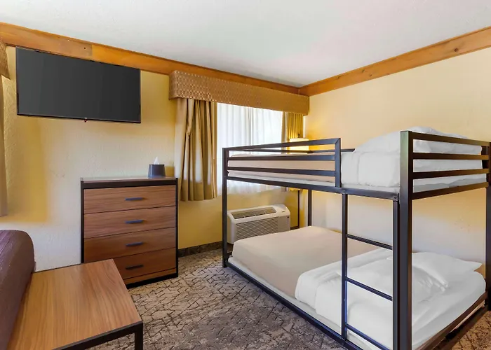 Best Western Rivers Edge Red River