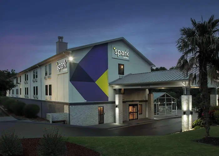 Spark By Hilton Atlanta Cumberland Ballpark Smyrna
