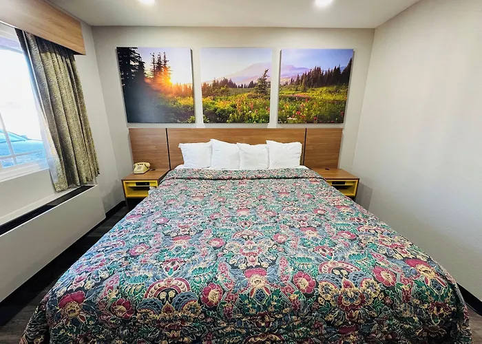 Days Inn By Wyndham Barstow