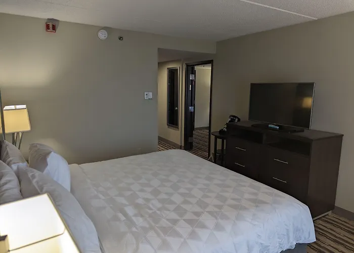 Holiday Inn Harrisburg East By Ihg
