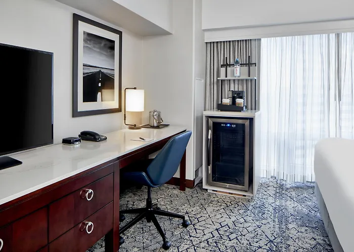 Sheraton Indianapolis Hotel At Keystone Crossing