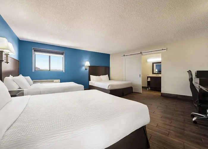Baymont By Wyndham Kingman Motel