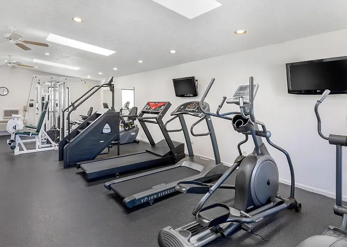 Econo Lodge Inn & Suites Socorro
