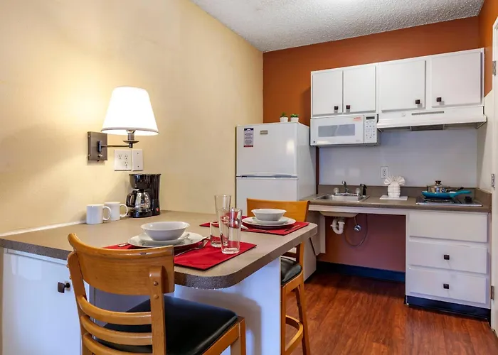 Suburban Studios Albuquerque Uptown