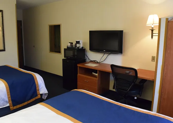 Inn At The Finger Lakes Auburn