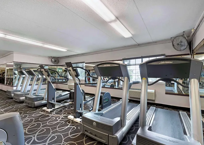 Best Western Plus Longbranch Hotel & Convention Center Marion