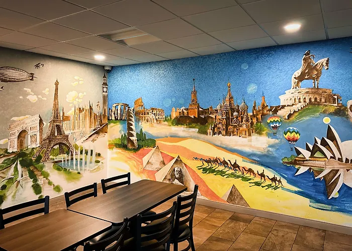 Days Inn Alexandria By Wyndham