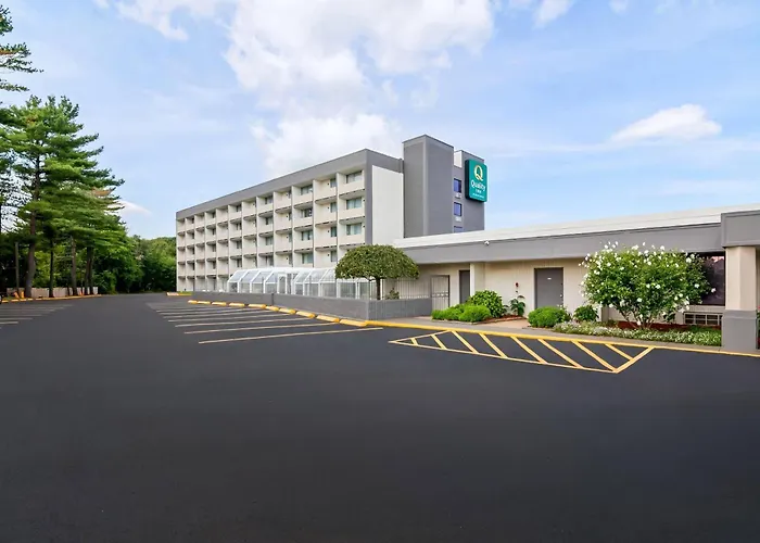 Quality Inn West Springfield