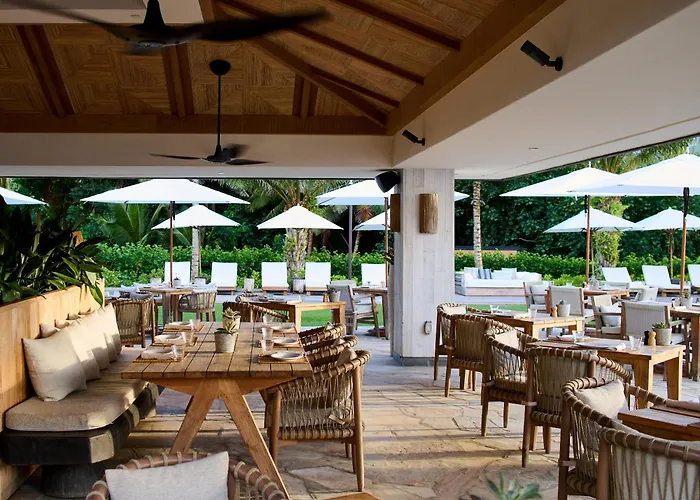 1 Hotel Hanalei Bay Princeville