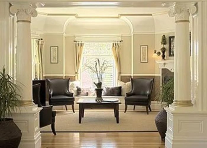 1801 First Luxury Inn