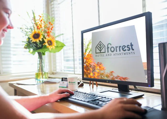 Forrest Hotel & Apartments Canberra