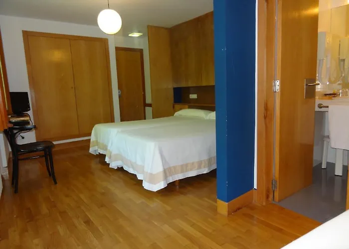 Hotel Restaurante Marroncín Cangas De Narcea
