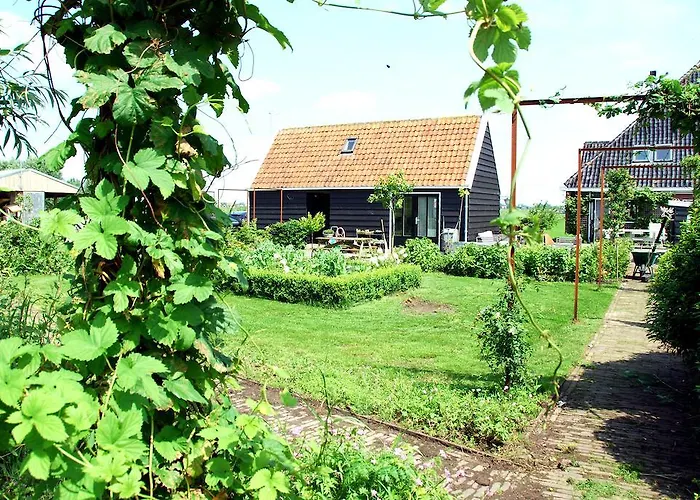Bed In Waterland