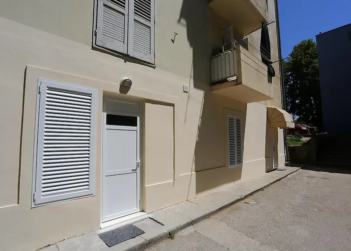 Zadar Street Apartments And Room