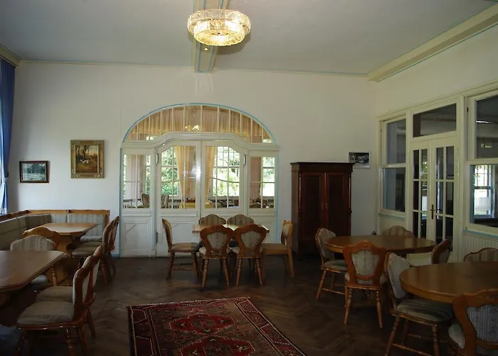 Hotel Pension Genengerhof Viersen