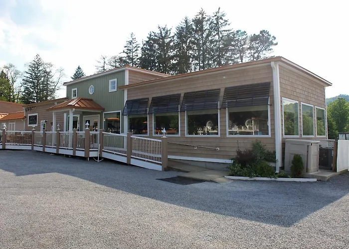Lake Front Hotel Cooperstown