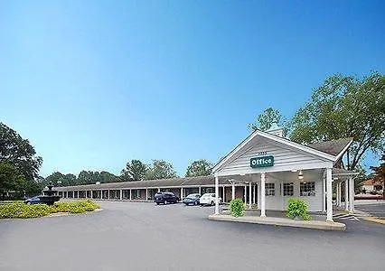 Ambassador Inn Fayetteville