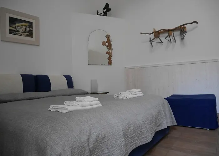 4 Camere A Trani