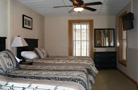 Heritage Suites Hotel