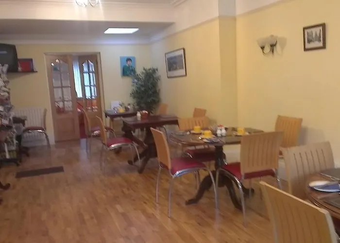 All Seasons Guest House