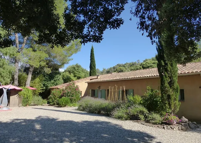 Bed and Breakfast La Genestière à Clermont-lʼHérault