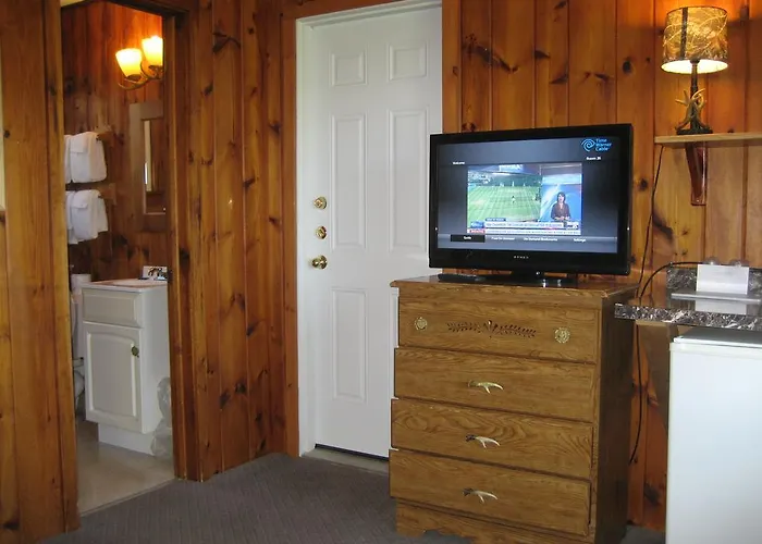 Golden Sands Resort Lake George