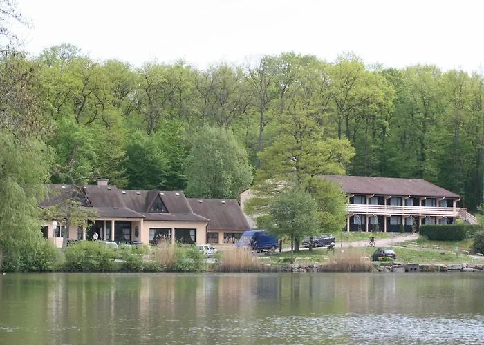 Hotel Restaurant Des Lacs Contrexéville