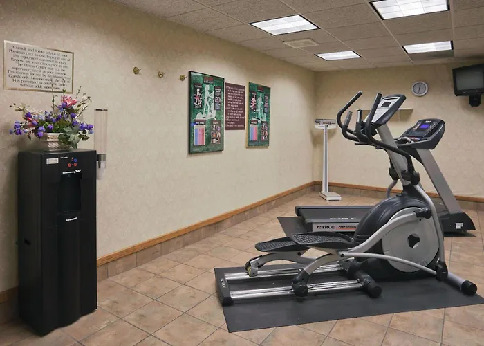 Baymont By Wyndham Portage Hotel