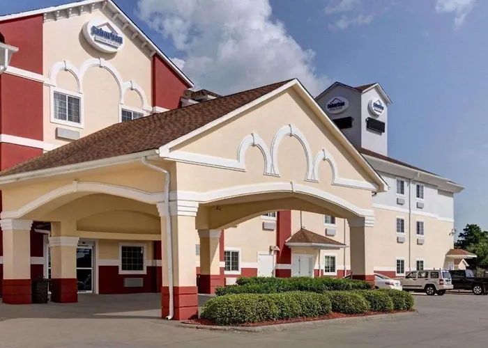 Suburban Extended Stay La Place