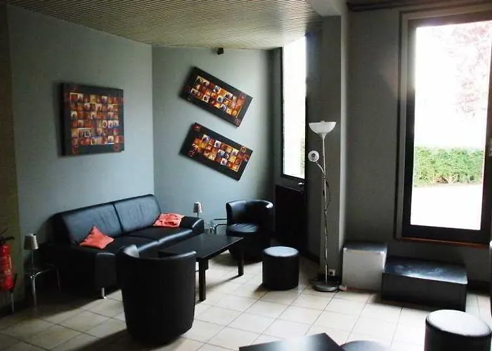Hotel Du Coq Saint-Germain-en-Laye