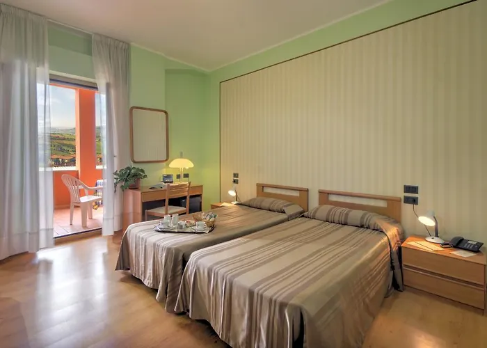 Hotel 3 Querce Camerano
