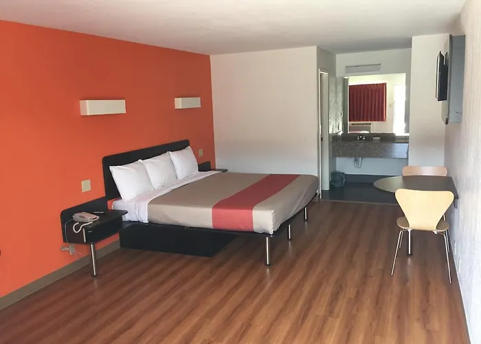Motel 6-San Antonio, Tx - South Ww White Rd